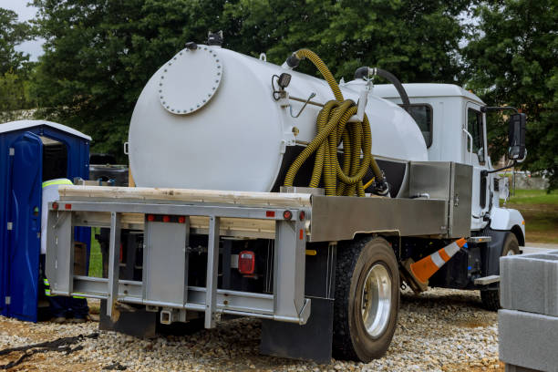 Best Luxury portable toilet rental  in Hayesville, OR